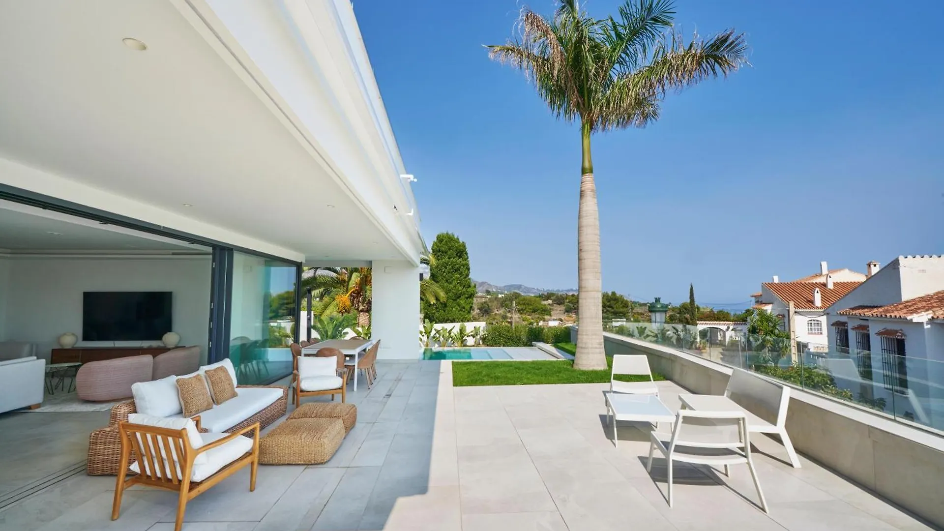 Sea Gardens Villa Nerja