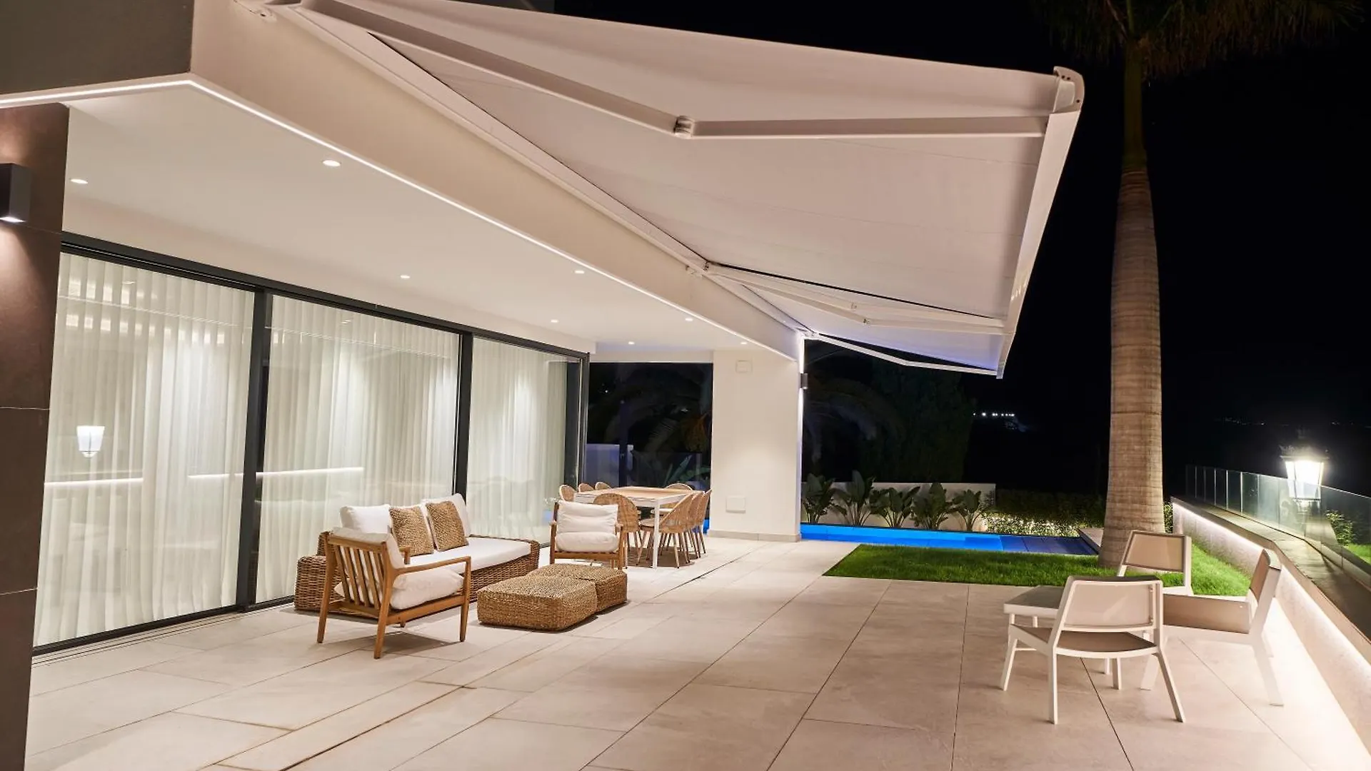 Sea Gardens Villa Nerja 0*,